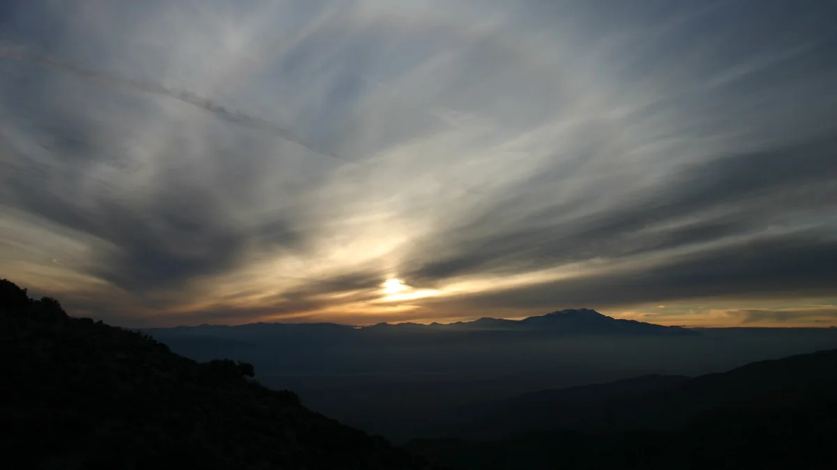 A high-desert sunset near Joshua Tree — the golden light that fills photographers’ wishlists
