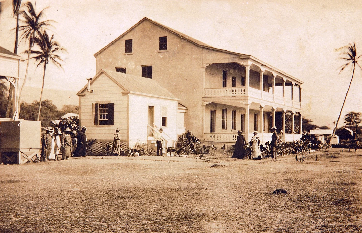 Hulihe'e Palace on the Kailua-Kona waterfront, the 1838 residence where Hawaiian royalty spent their summers