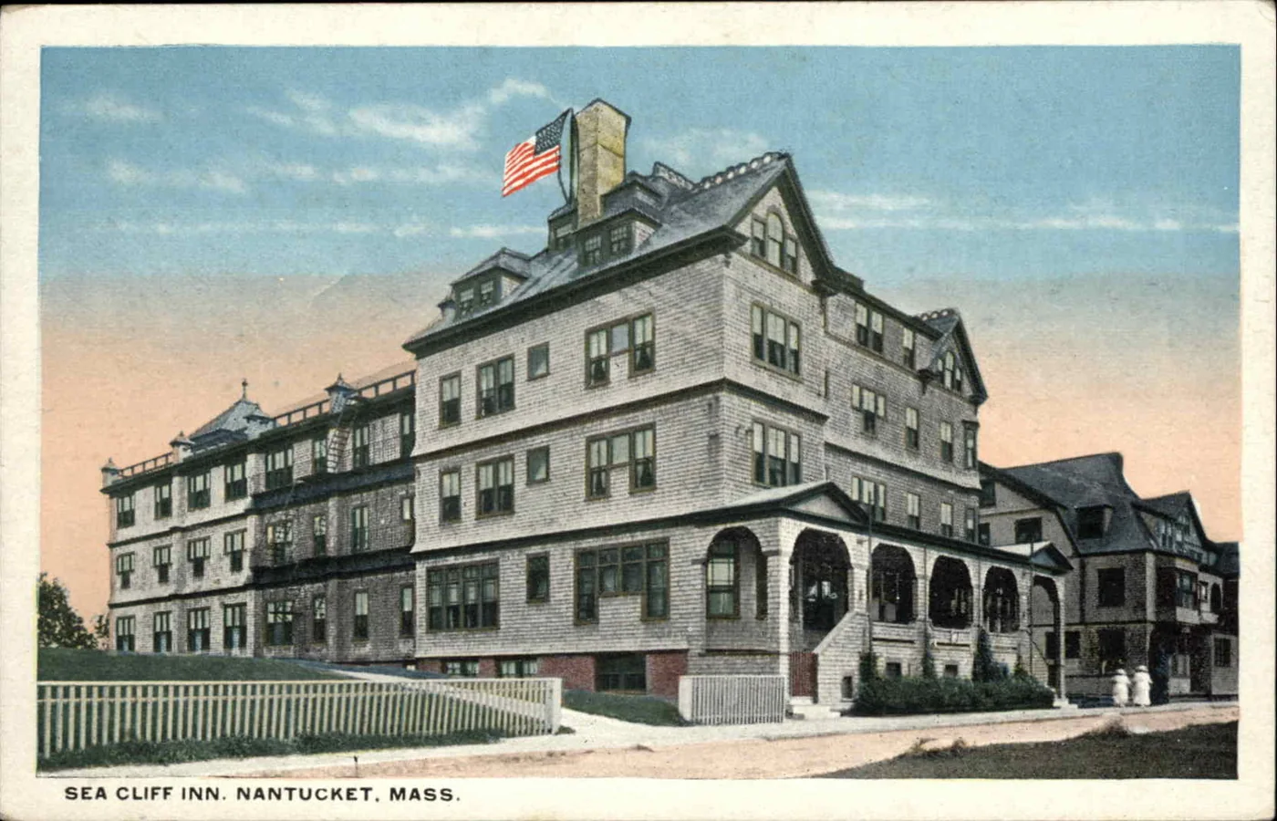 Postcard of the Sea Cliff Inn on Cliff Road, Nantucket, one of the island's largest resort hotels, built in 1886