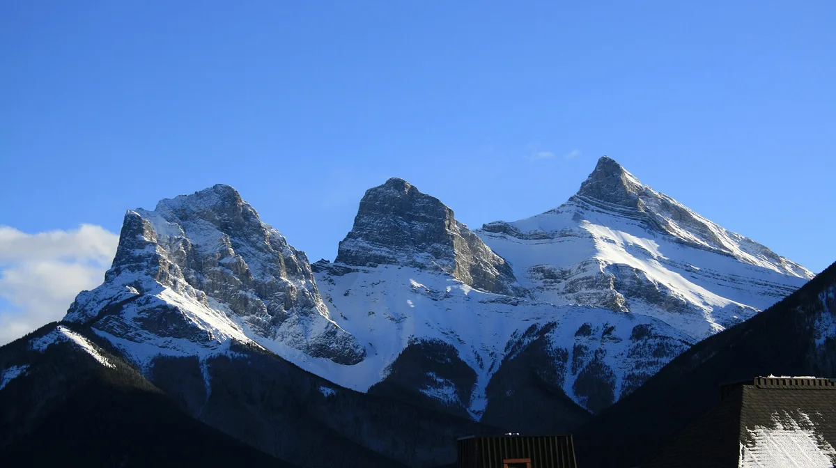 Airbnb marketing services in Canmore, Alberta, Canada