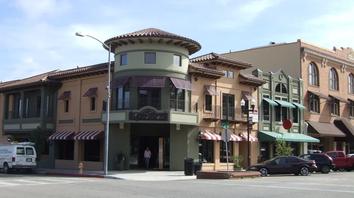 Airbnb marketing services in Paso Robles, California, USA