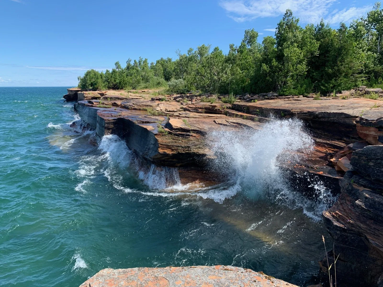 Big waves on Devils Island shoreline — Bayfield airbnb marketing
