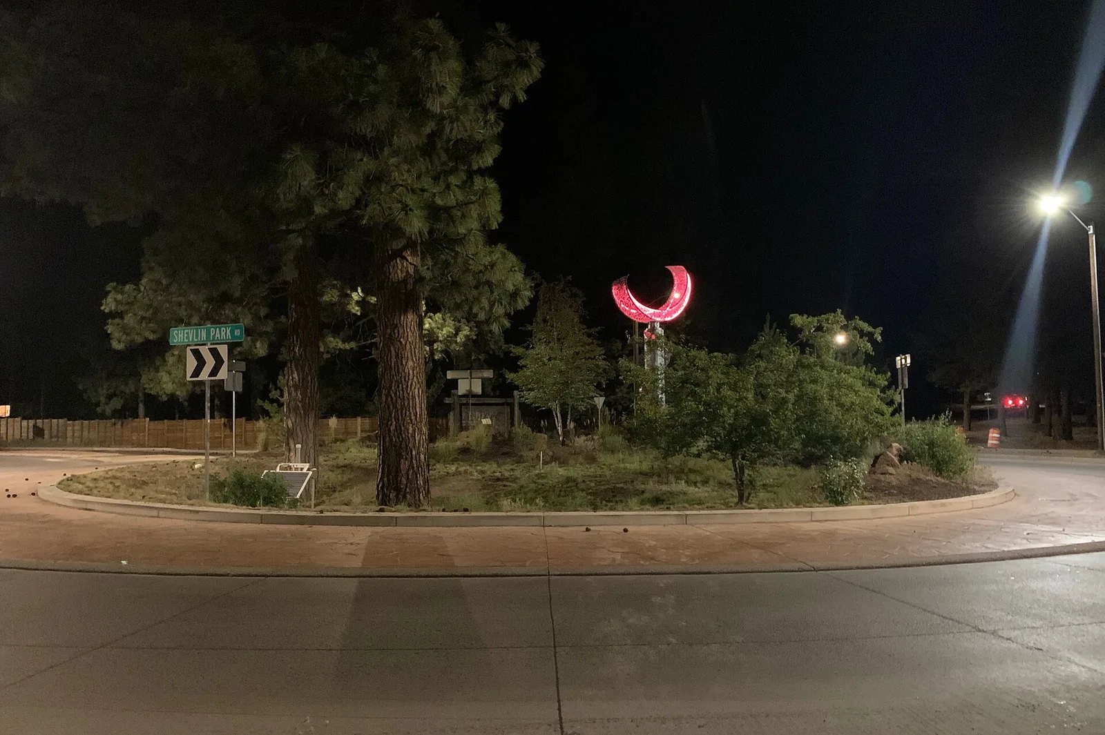 Bend roundabout Shevlin Park moon — Bend airbnb marketing