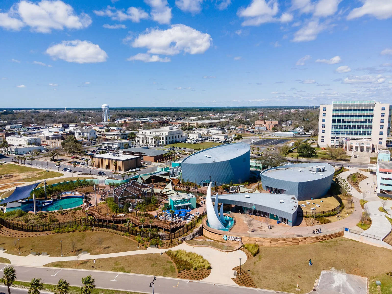 Mississippi Aquarium exterior — Biloxi & Gulfport airbnb marketing