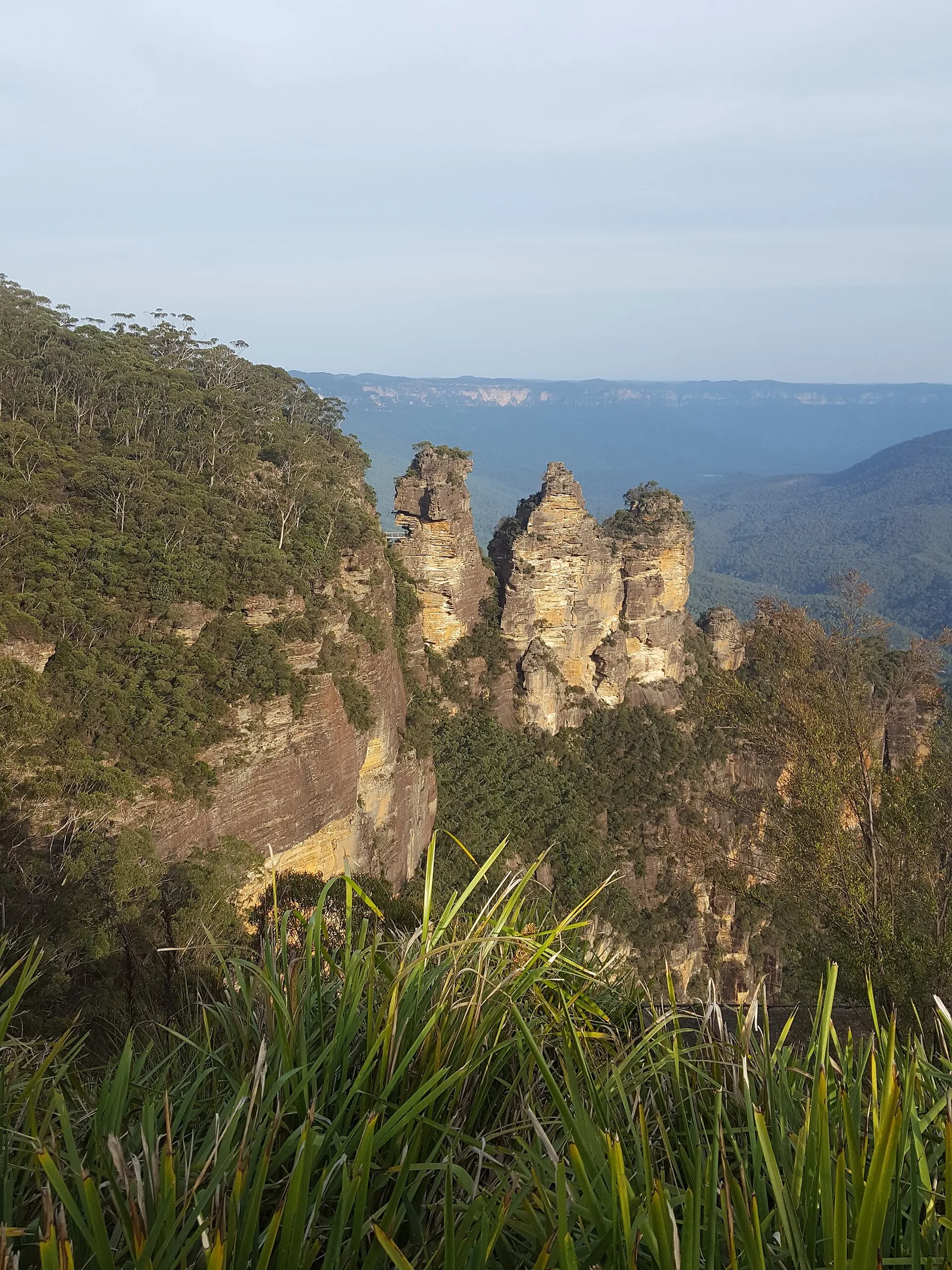 Three Sisters from echo point — Blue Mountains airbnb marketing