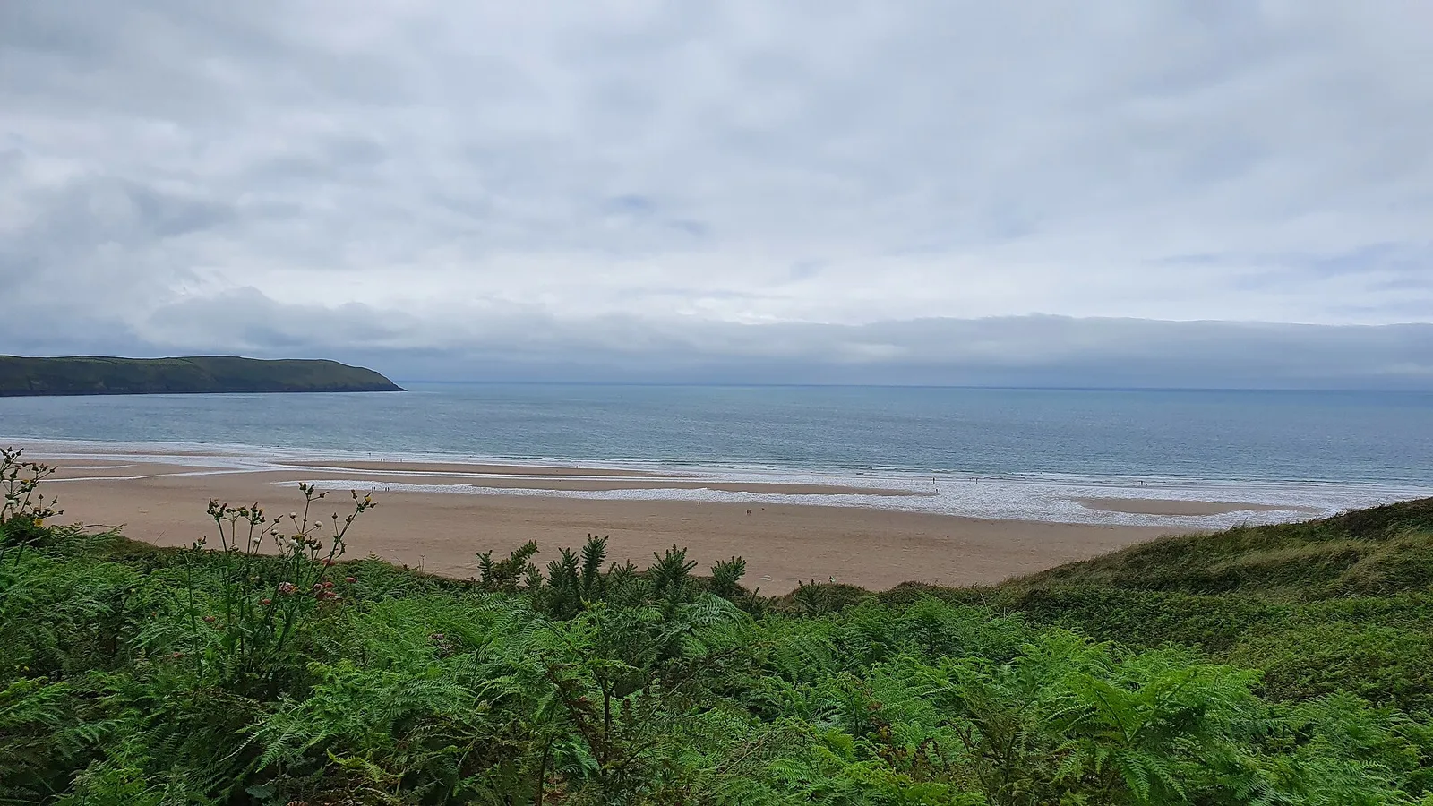 Woolacombe Beach July — Devon airbnb marketing