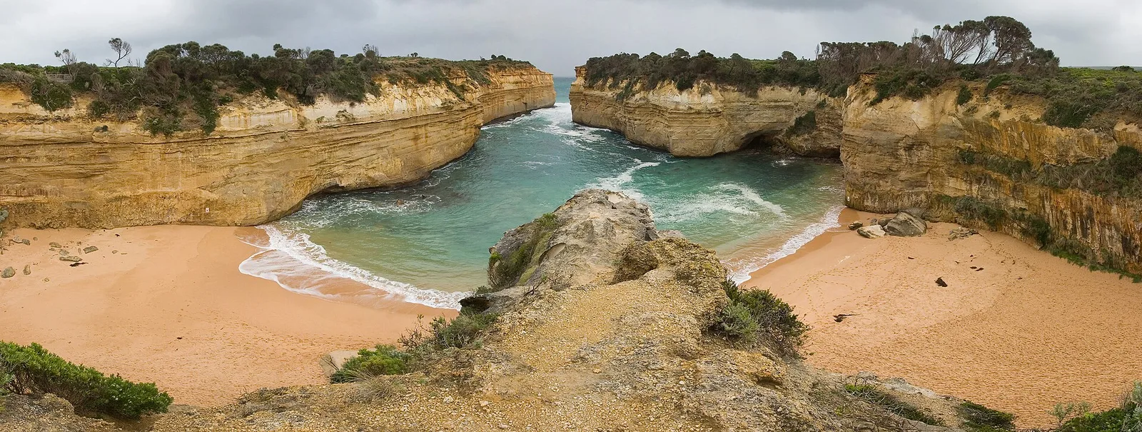 Loch Ard Gorge Panorama July — Great Ocean Road airbnb marketing