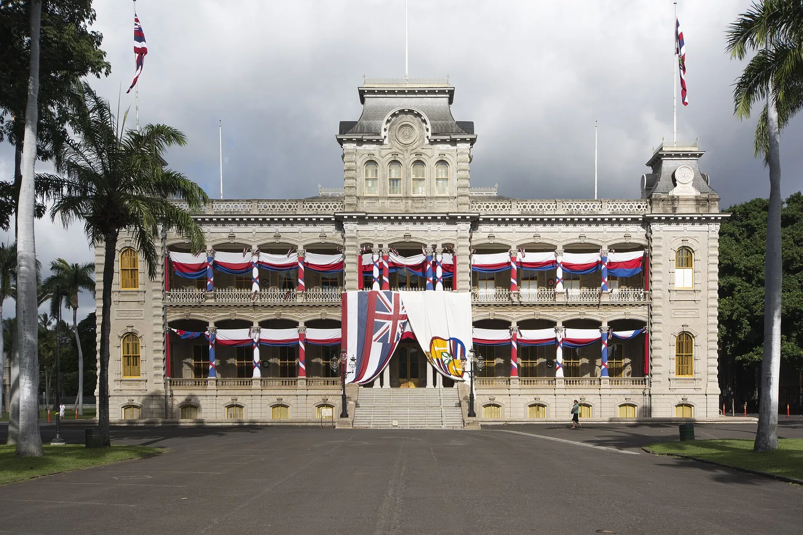 Iolani Palace dressed up — Honolulu airbnb marketing