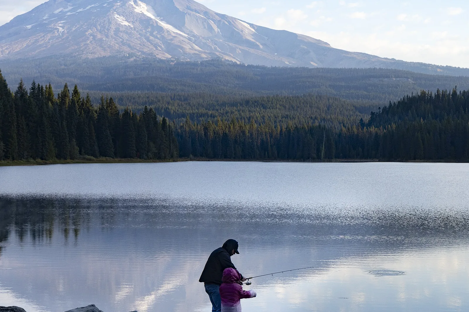 Oregon Mount Hood from Trillium Lake — Hood River airbnb marketing