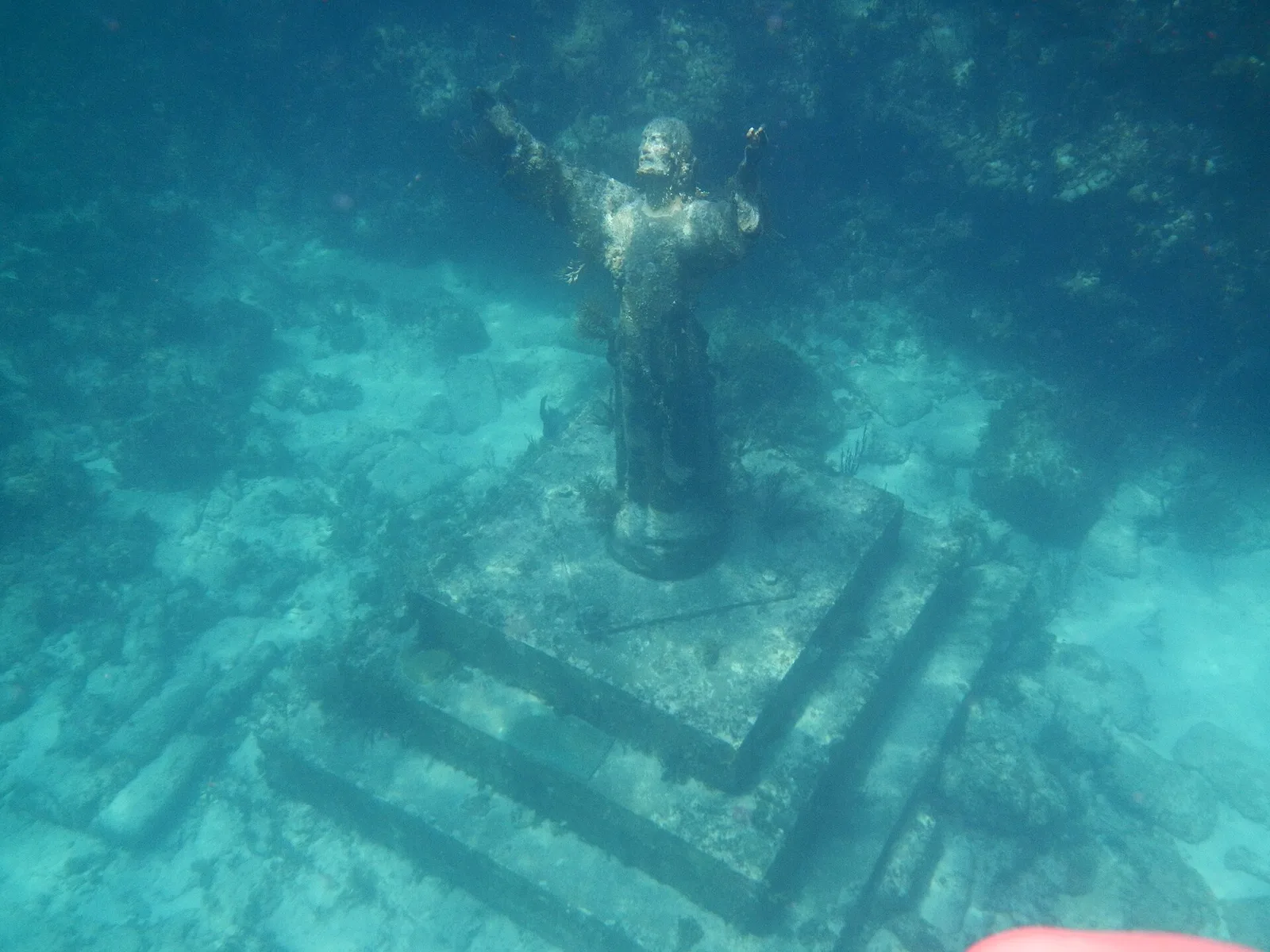 Jesus statue panoramio — Key Largo airbnb marketing