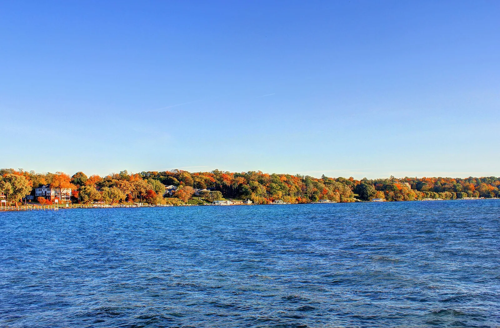 Gfp wisconsin lake geneva across the lake — Lake Geneva airbnb marketing