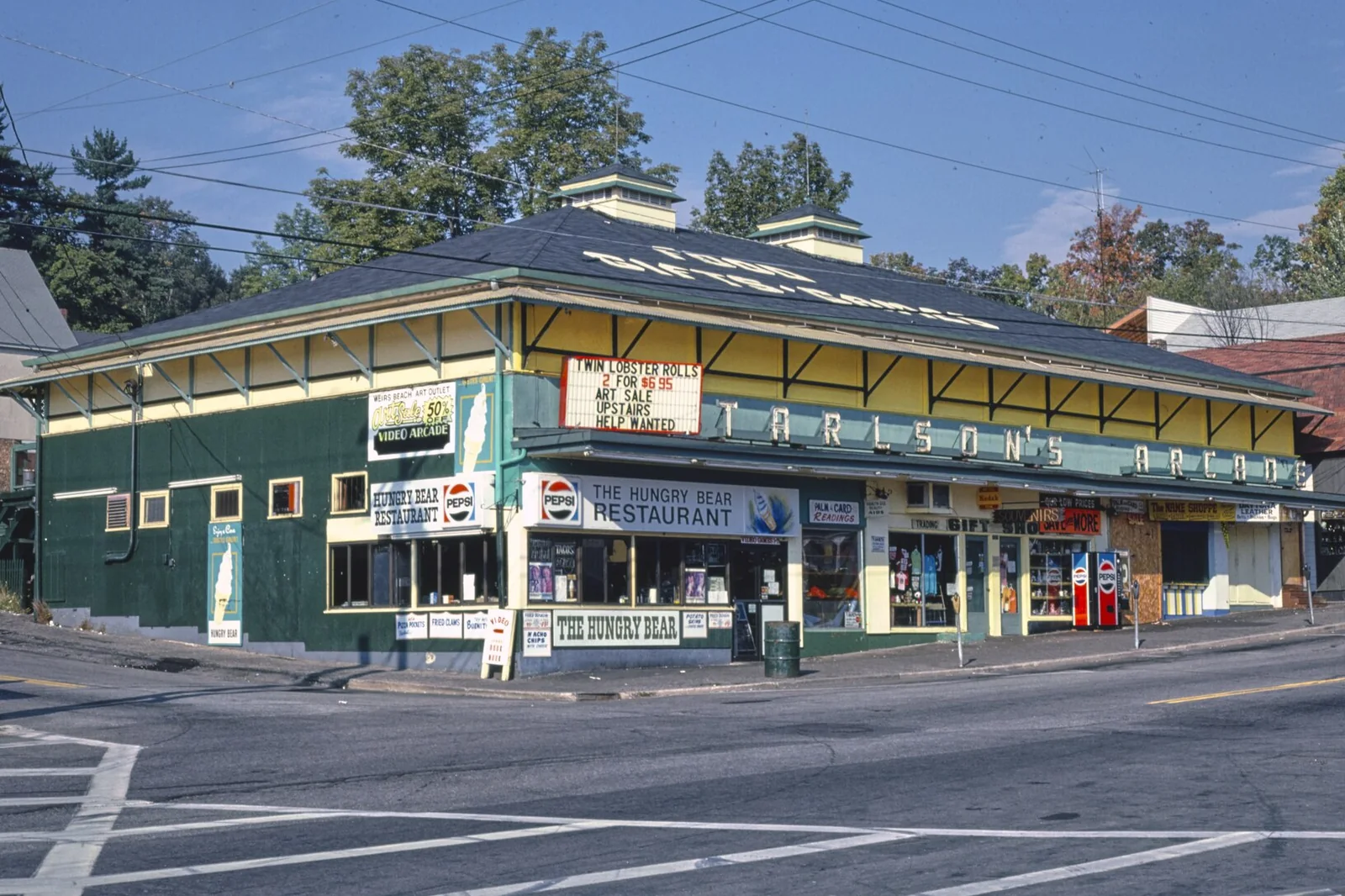 Tarlson's Arcade, Weirs Beach — Lake Winnipesaukee airbnb marketing