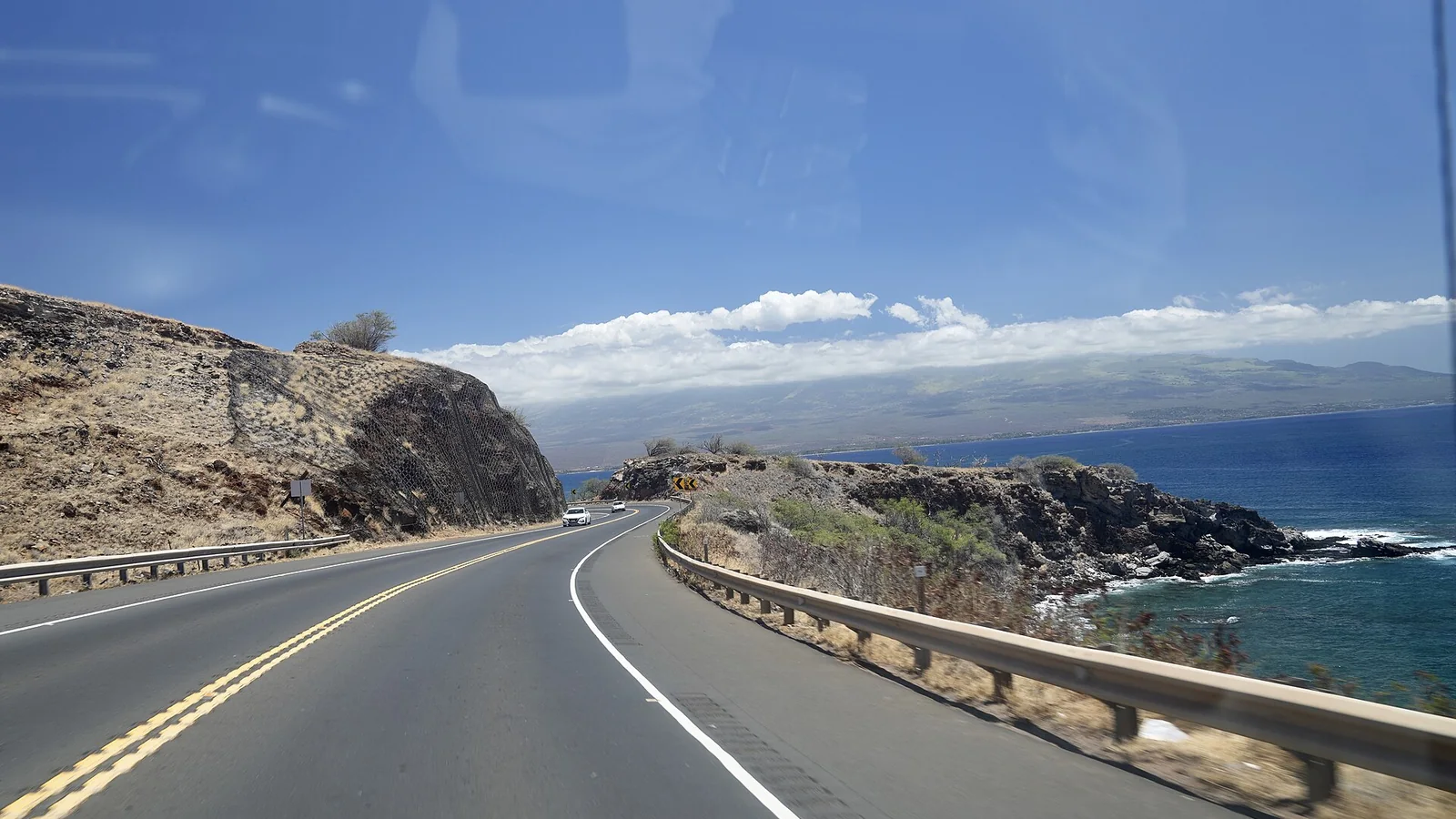 Route 30 along the Maui coast — Maui airbnb marketing