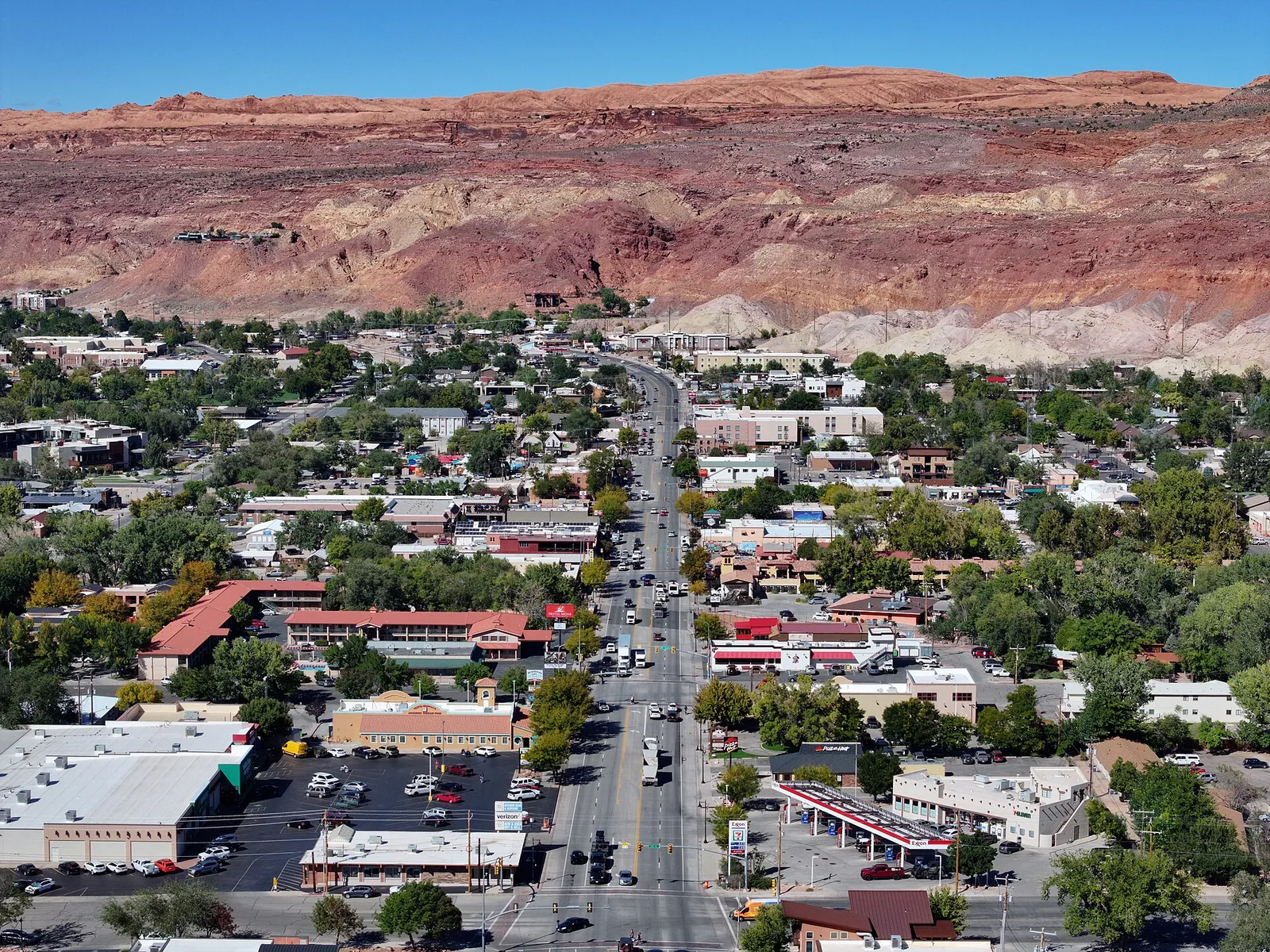 Moab, Utah downtown — Moab airbnb marketing