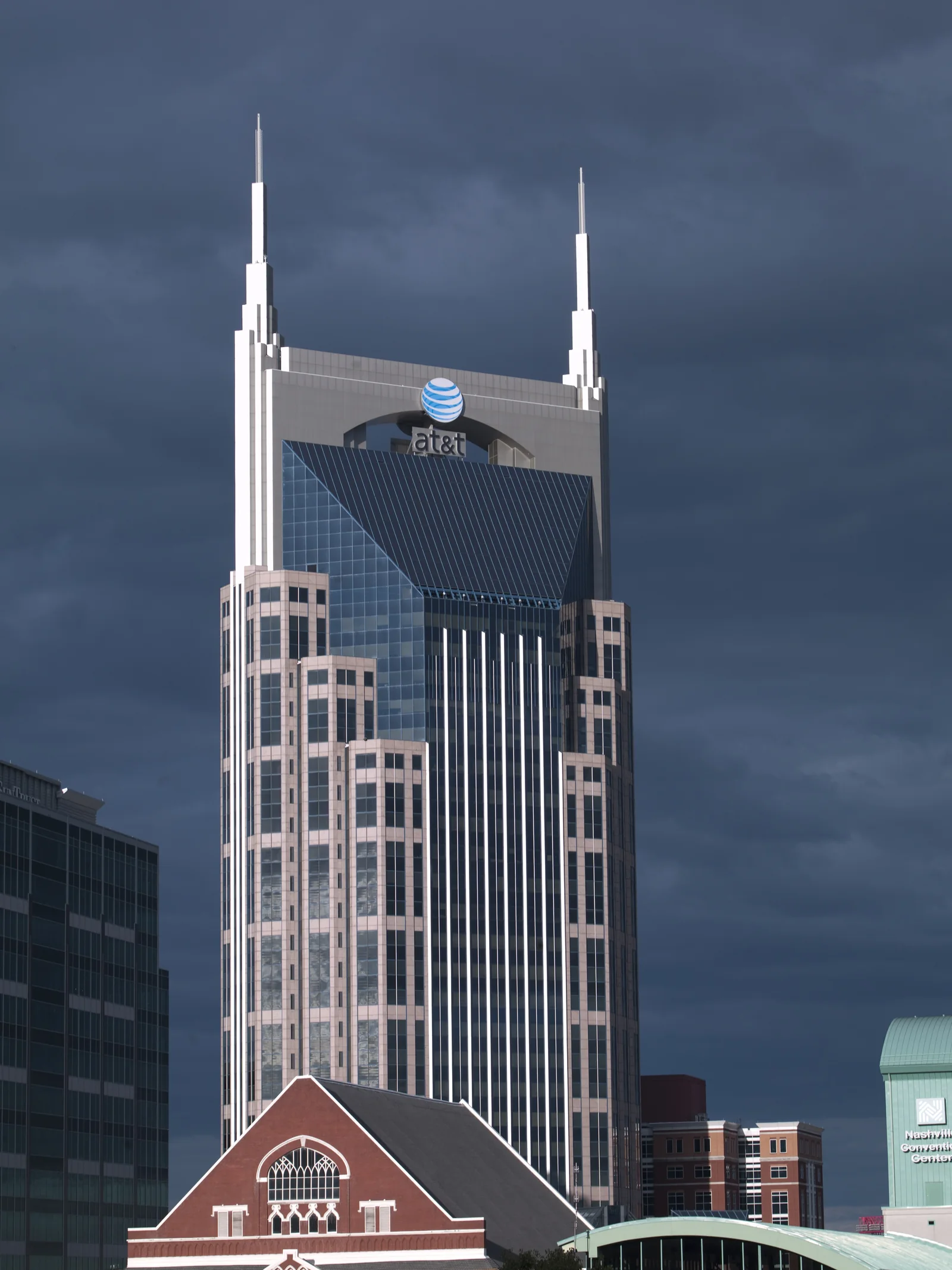 AT&T Building, Nashville — Nashville airbnb marketing