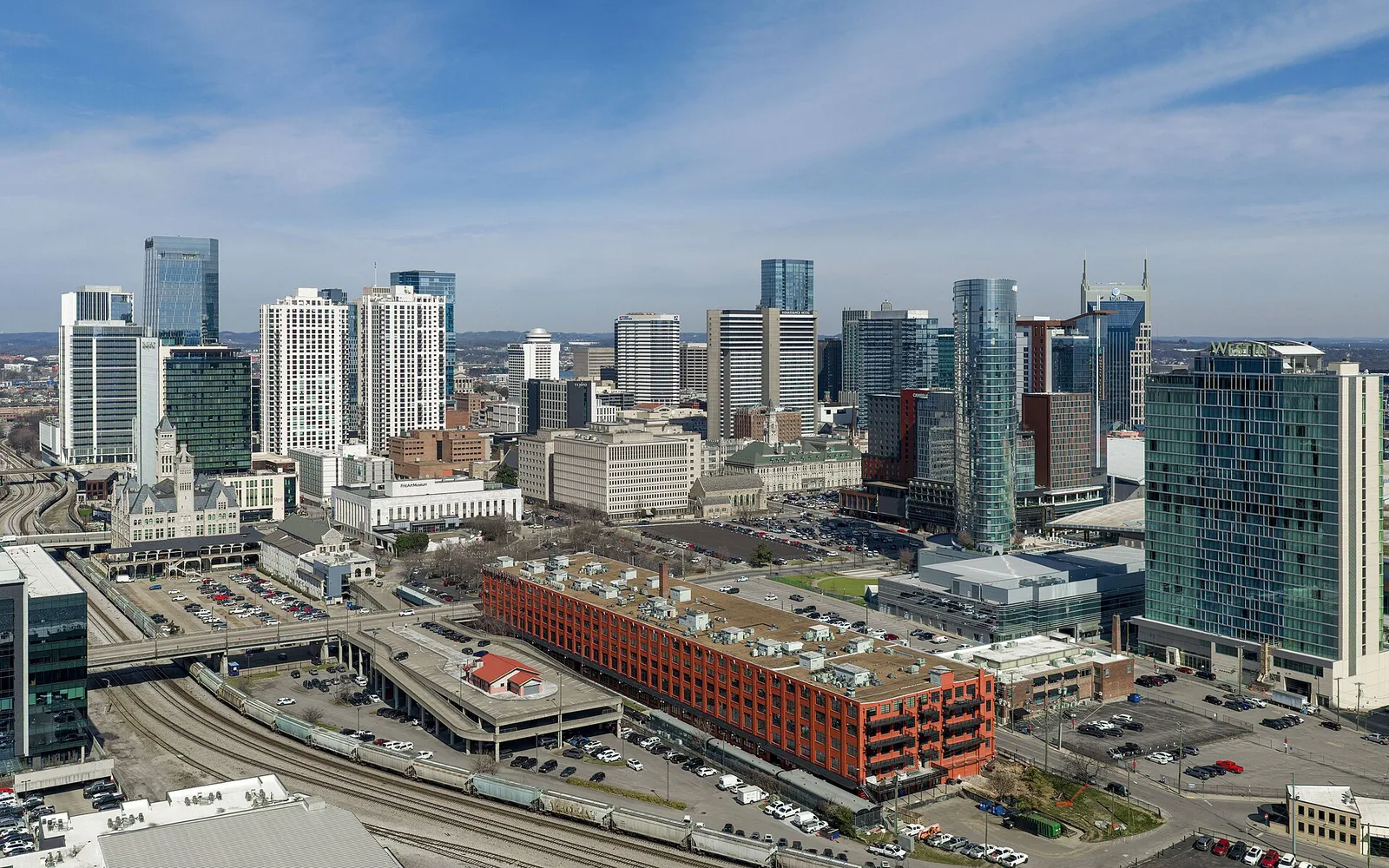 Nashville, TN skyline — Nashville airbnb marketing