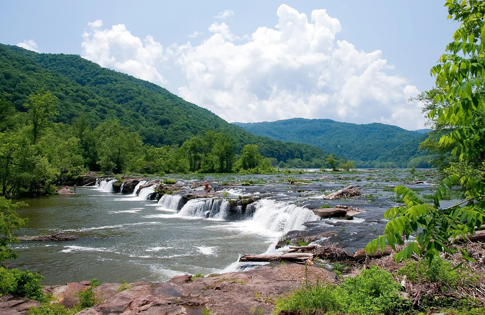 Sandstone Falls, WV — New River Gorge airbnb marketing