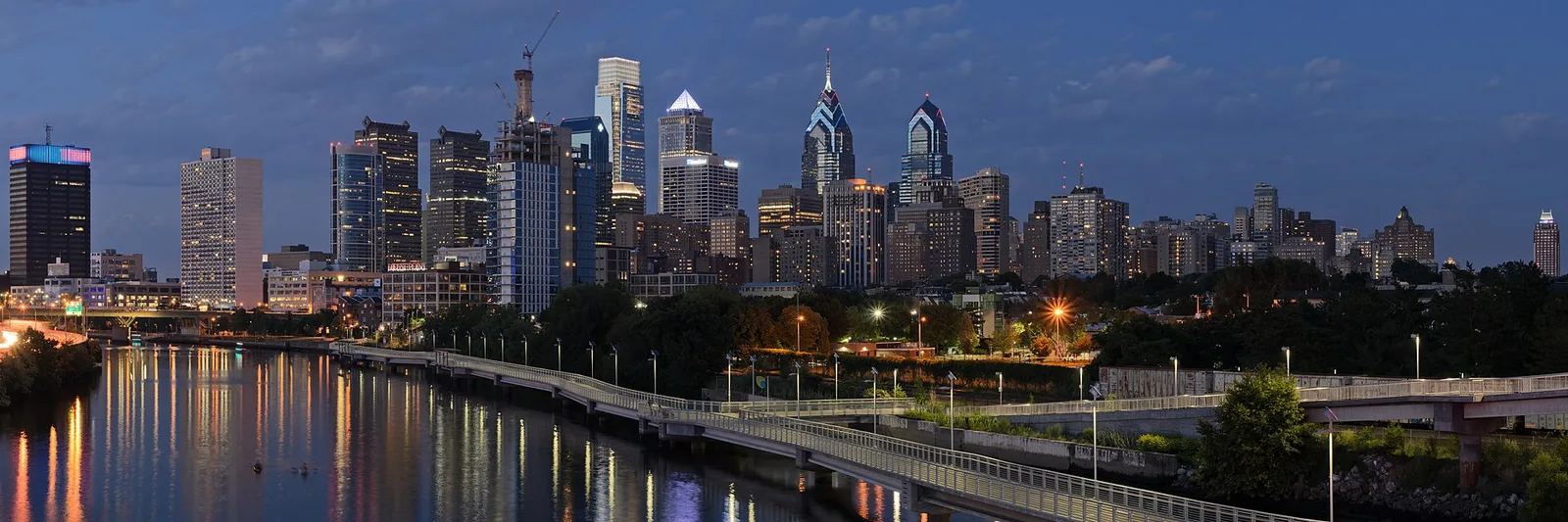 Philadelphia from South Street Bridge July 2016 panorama 3b — Philadelphia airbnb marketing