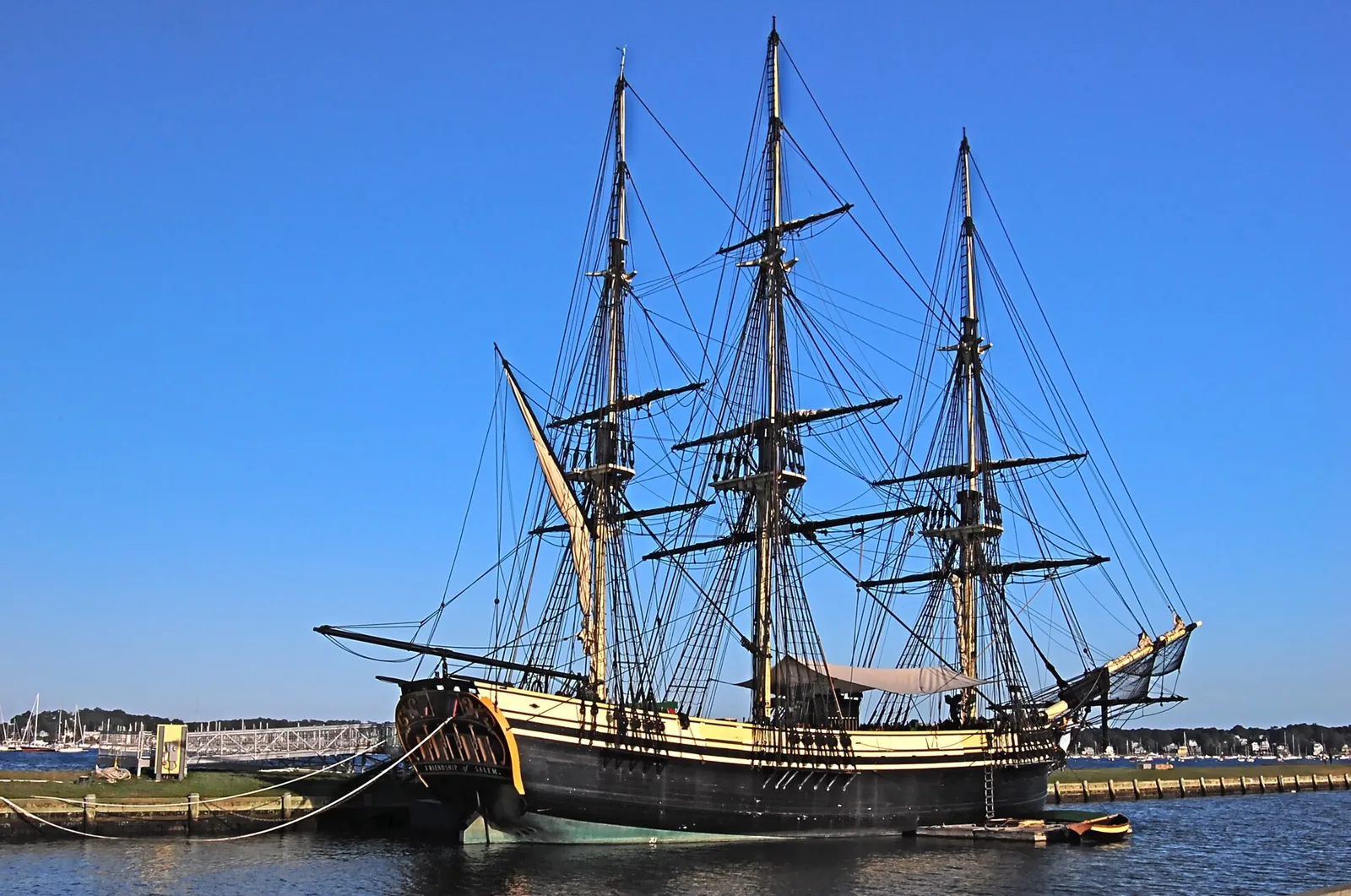 Friendship Of Salem — Salem Massachusetts Derby Wharf