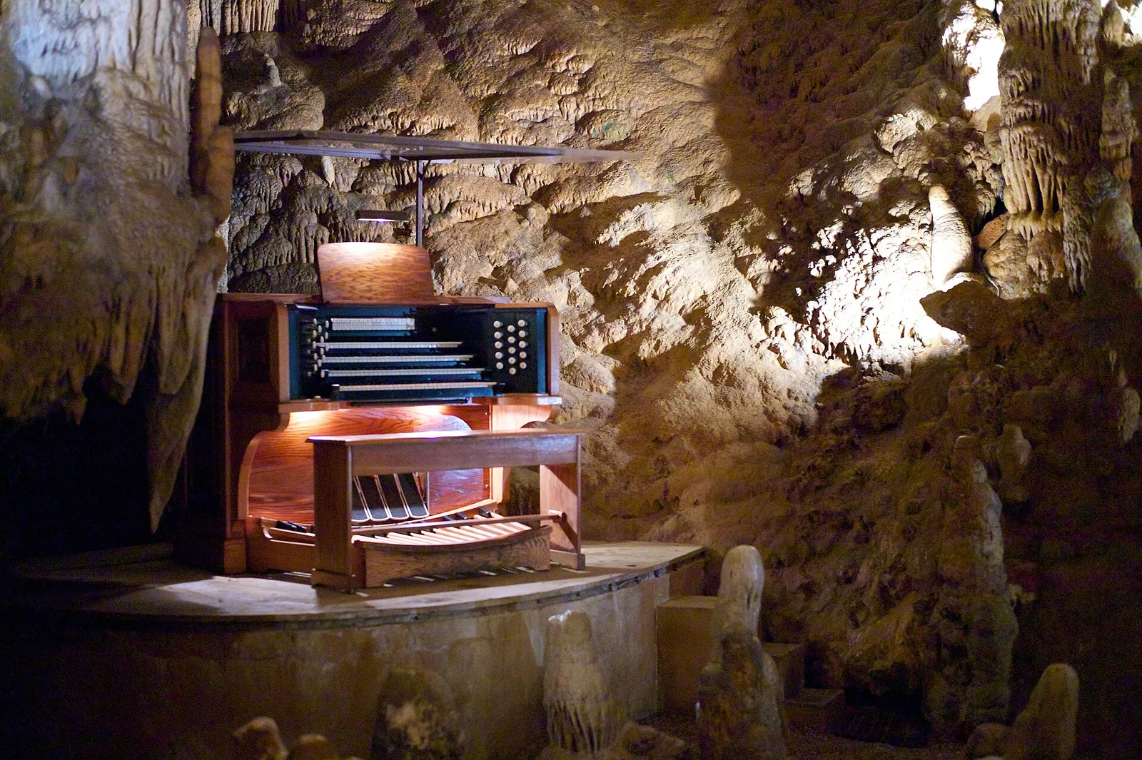 Stalacpipe Organ booth at Luray Caverns — Shenandoah Valley airbnb marketing