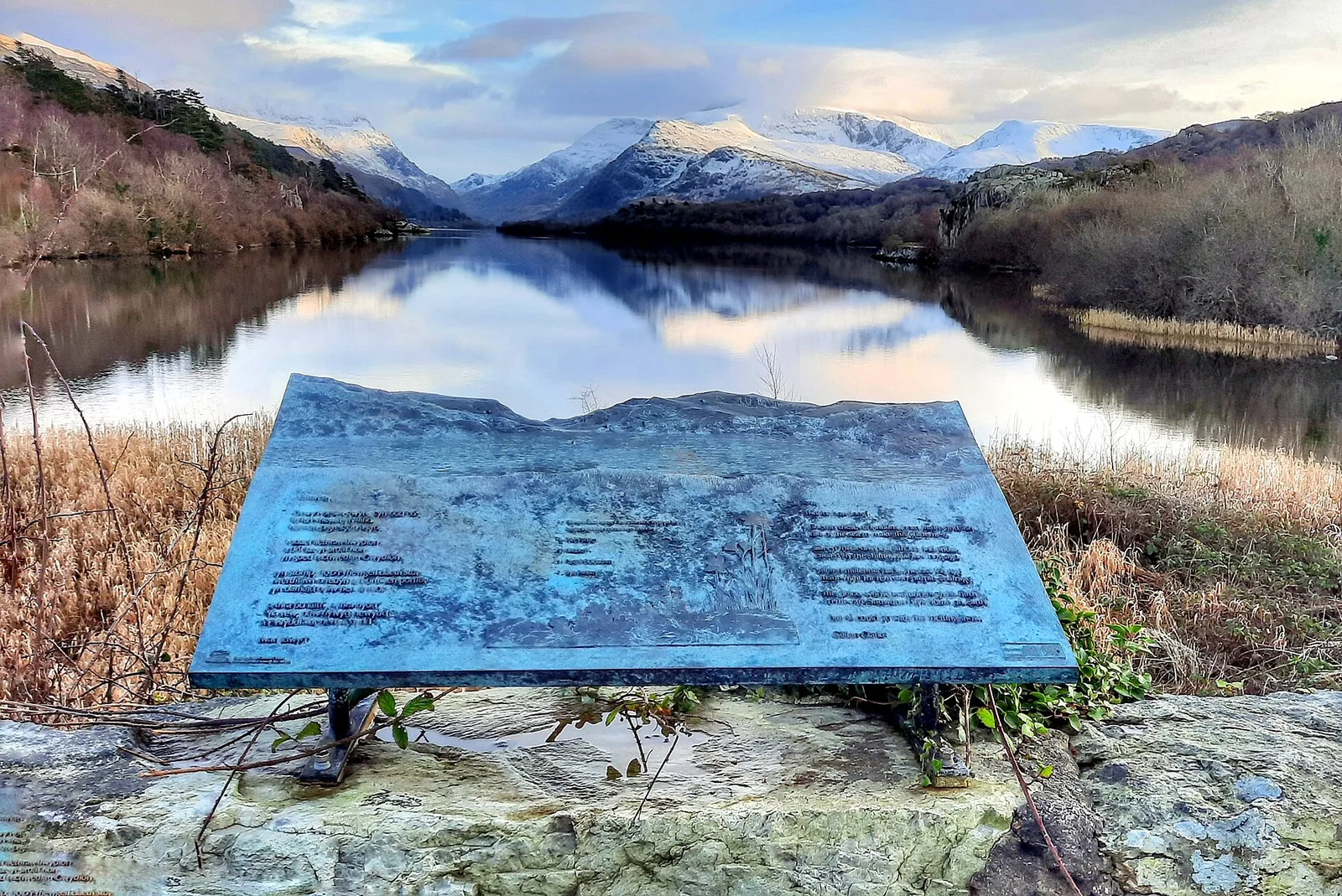 Eryri mountains reflection — Snowdonia airbnb marketing