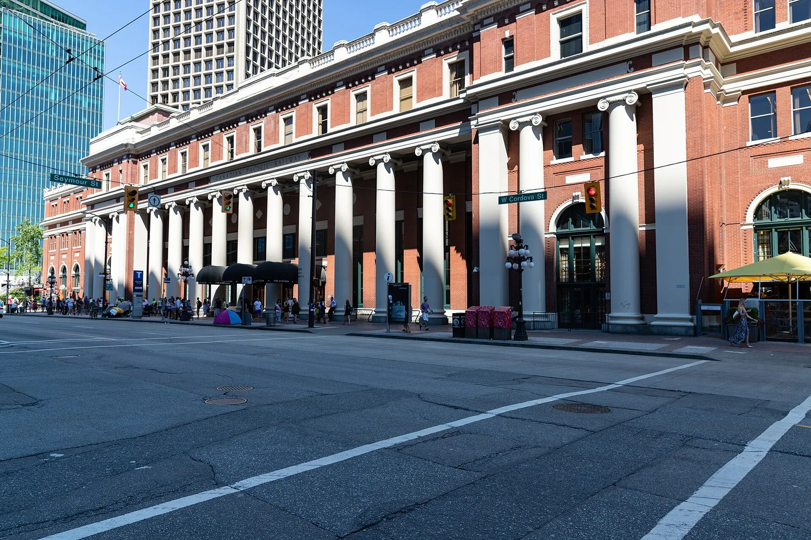 Waterfront station Vancouver — Vancouver airbnb marketing