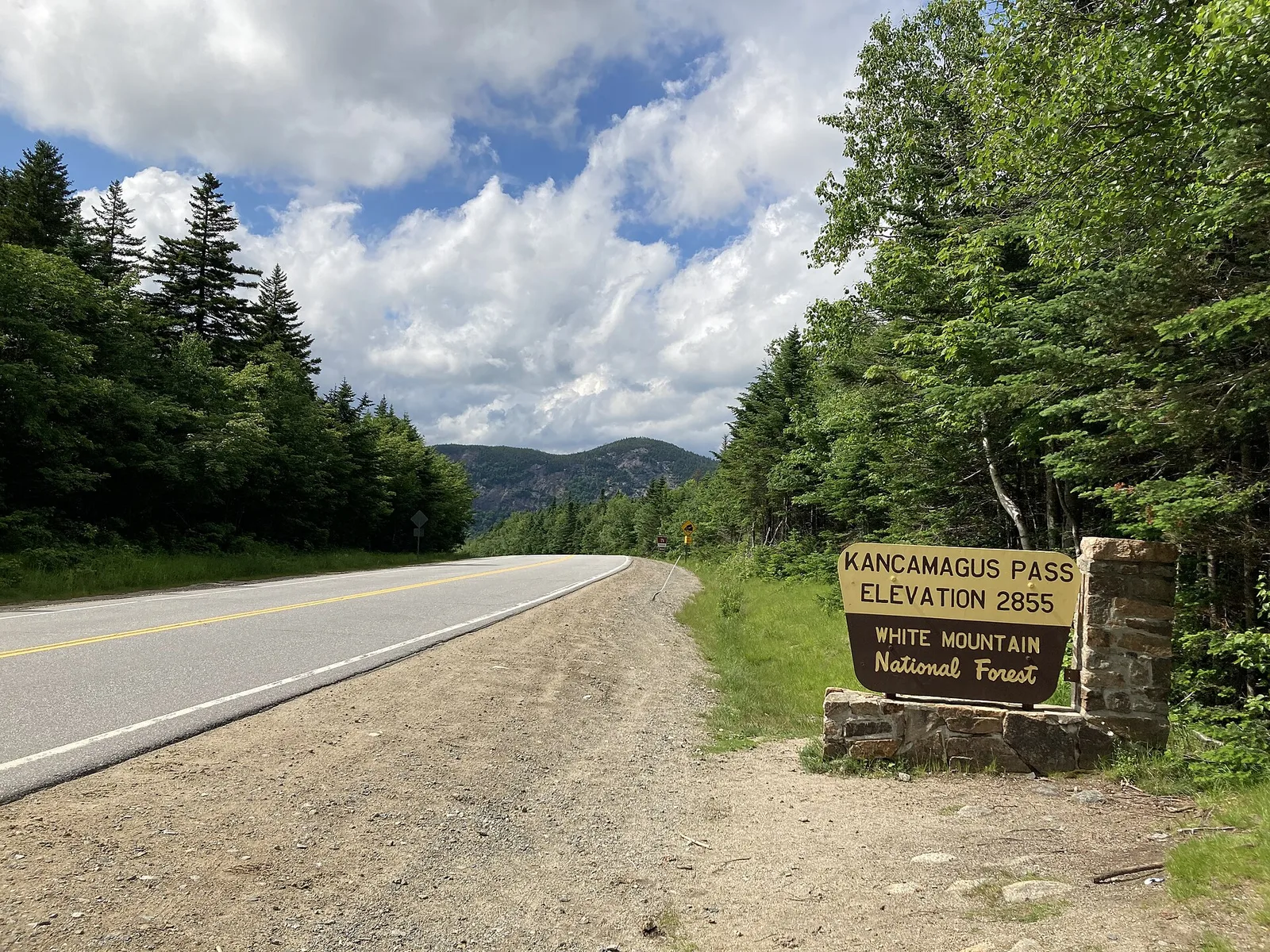 Kancamagus pass — The White Mountains airbnb marketing