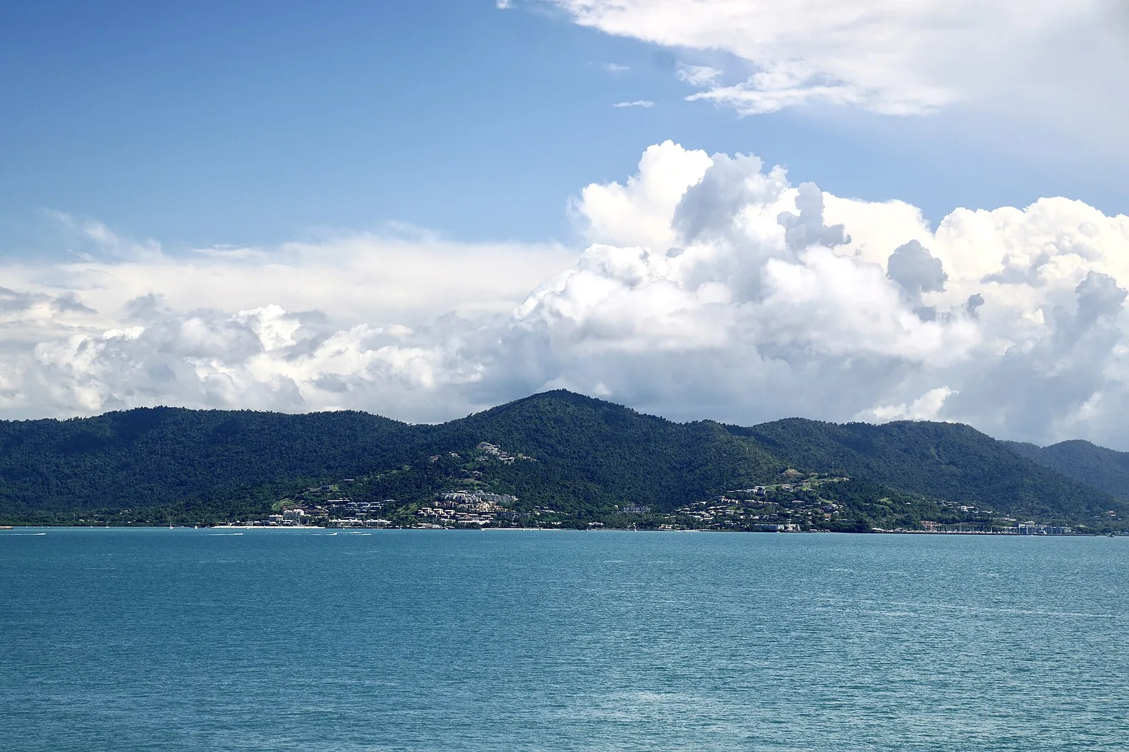 Airlie Beach is a coastal locality and resort town in the Whitsunday Region of Queensland, Australia — The Whitsundays airbnb marketing