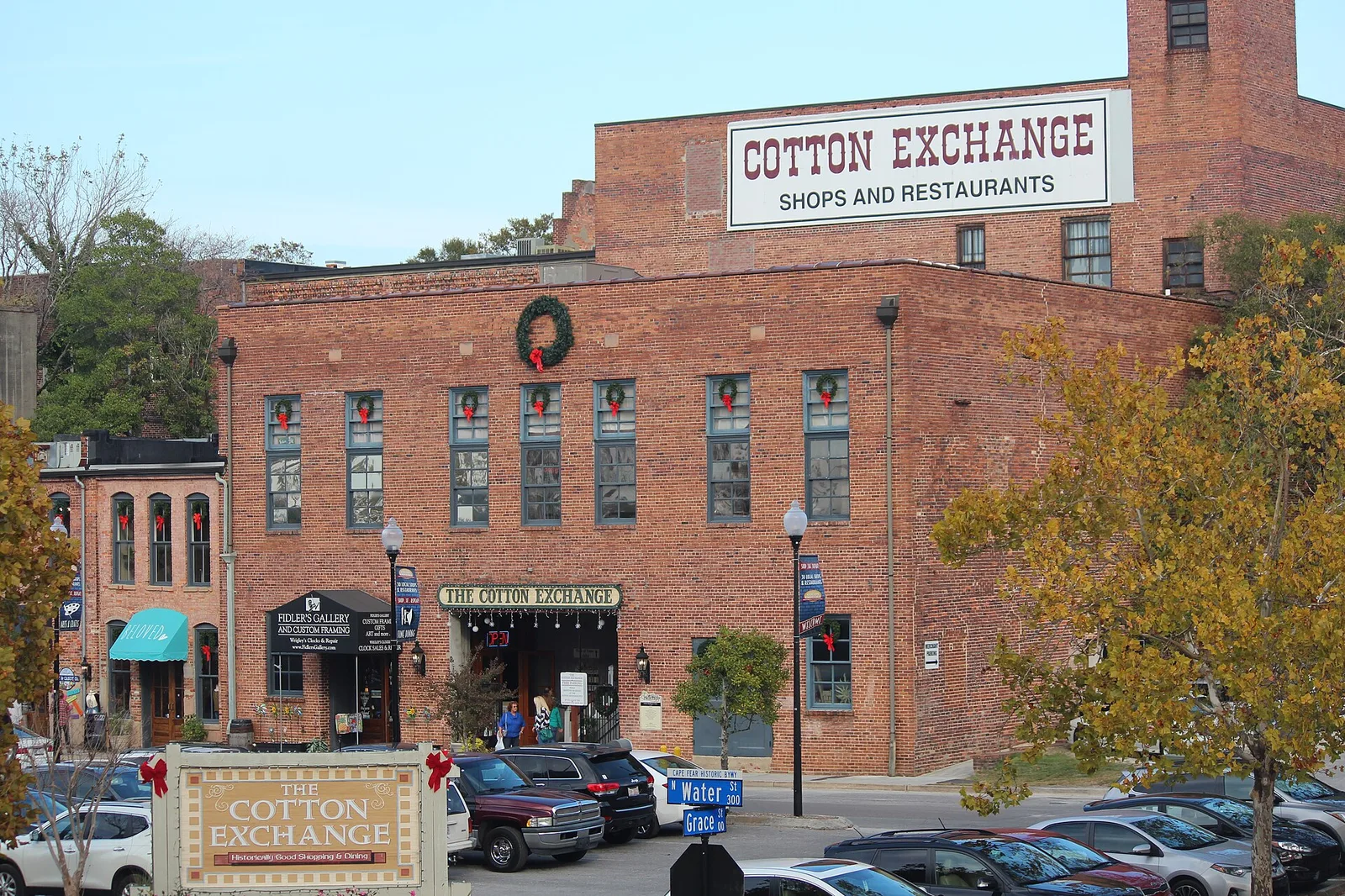 Cotton Exchange Exterior — Wilmington airbnb marketing