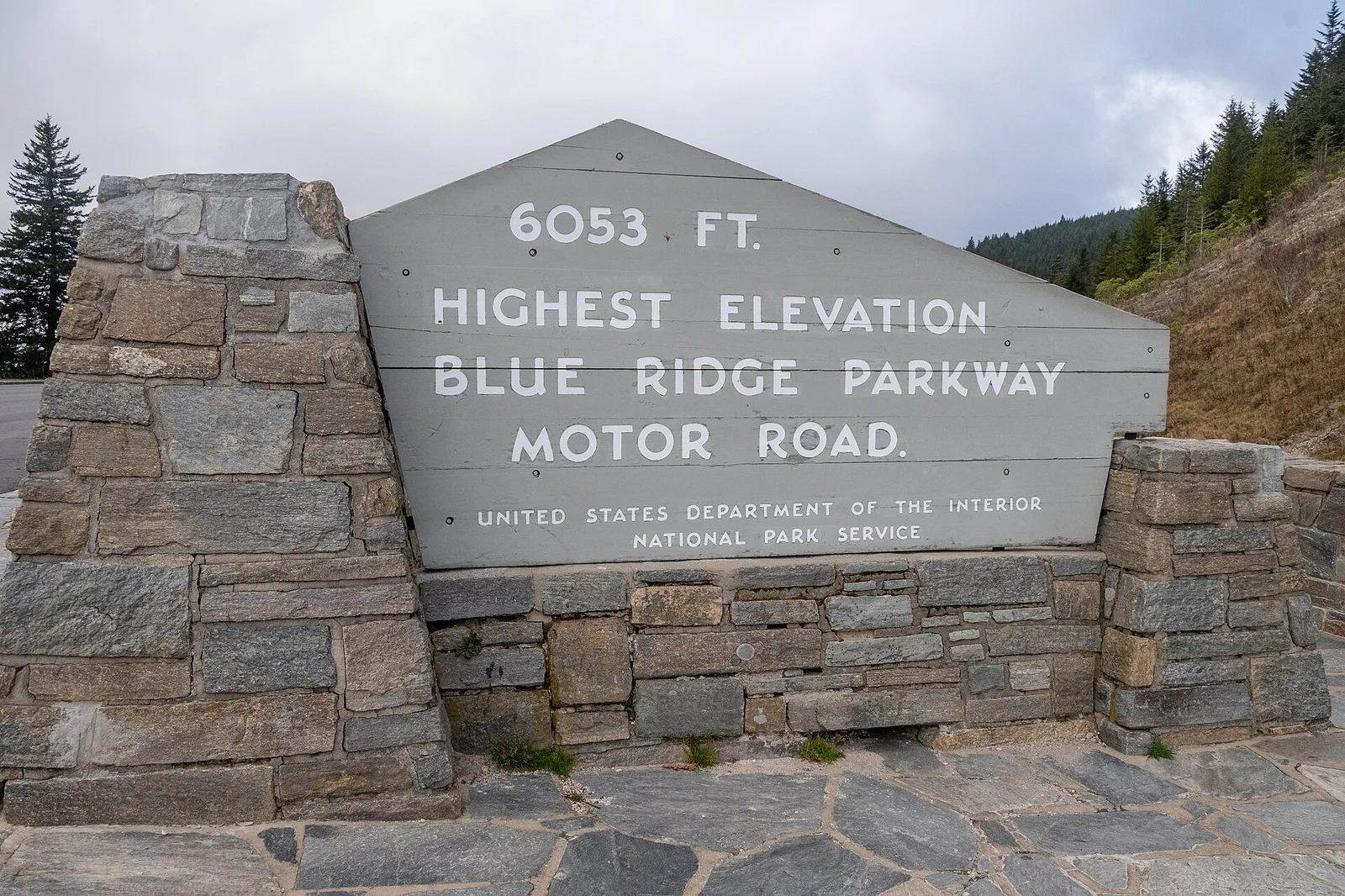 Richland Balsam Overlook highest elevation sign — Wintergreen airbnb marketing